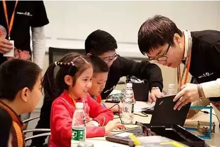 僅10歲編寫(xiě)游戲 最小CP在GMGC2015擔(dān)任講師