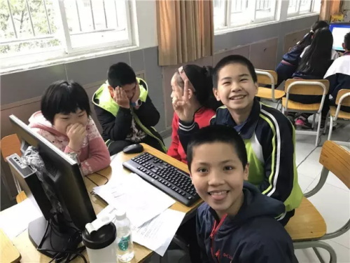 “發(fā)現(xiàn)杯”中國(guó)青少年編程挑戰(zhàn)活動(dòng)廣州賽區(qū)，近500名編程小達(dá)人競(jìng)技