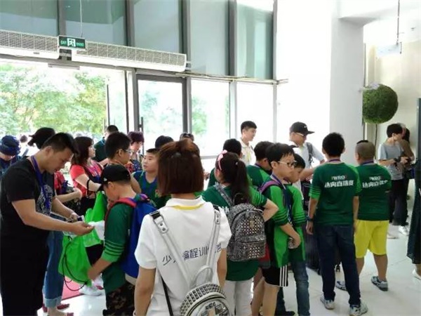 我們見(jiàn)證智能機(jī)械的未來(lái) WRO達(dá)內(nèi)直選賽圓滿(mǎn)落幕