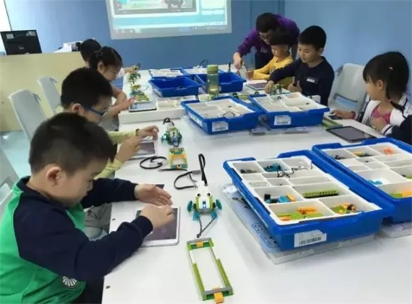 喜訊 | 達(dá)內(nèi)童程童美戰(zhàn)略收購(gòu)好小子，加碼青少兒編程市場(chǎng)