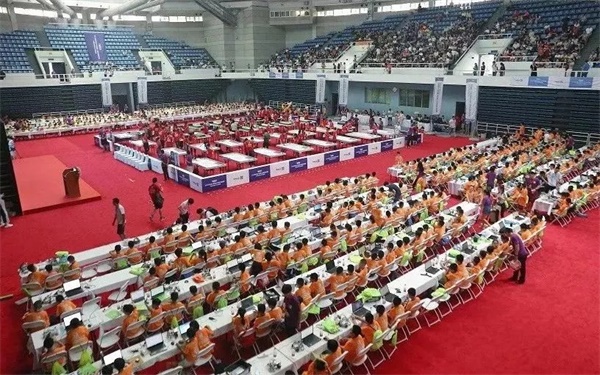 這場持續(xù)42天的編程盛宴，影響了千萬人