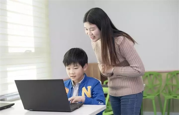 【家長心聲】讓孩子在編程的世界里收獲自信和快樂！