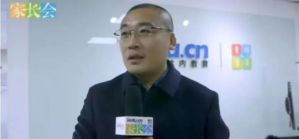 家長們說：這才是培養(yǎng)孩子創(chuàng)造力，最正確的打開方式！