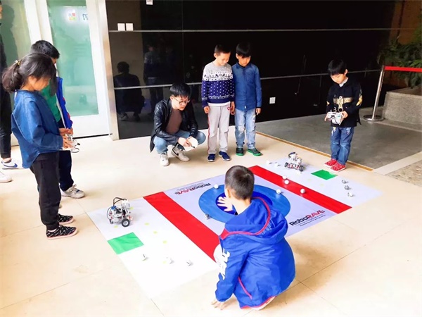 2019 RoboRAVE國際教育機器人大會亞洲分會童程童美專場即將拉開帷幕！