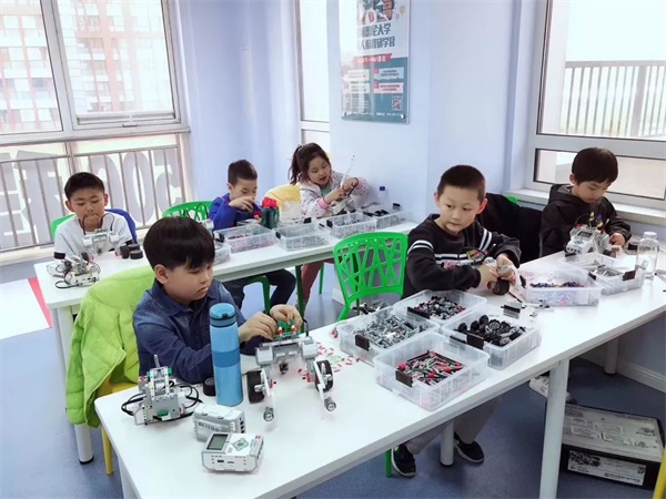 2019 RoboRAVE國際教育機器人大會亞洲分會童程童美專場即將拉開帷幕！