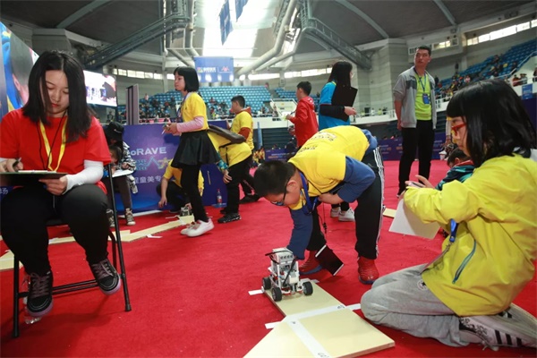 2019 RoboRAVE國(guó)際教育機(jī)器人大會(huì)亞洲分會(huì)童程童美專場(chǎng)圓滿收官
