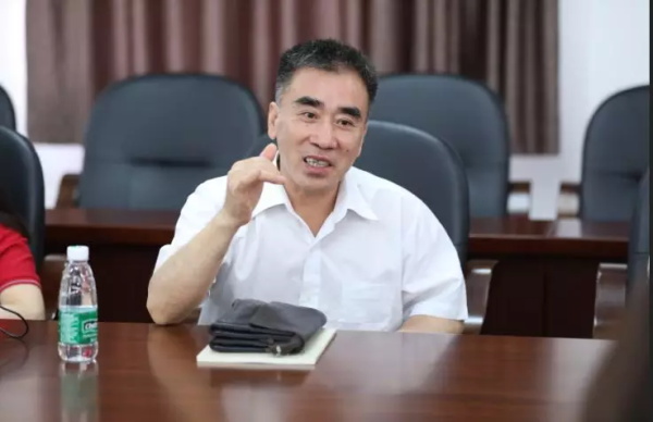 童程童美深入重慶貧困縣，捐贈(zèng)百萬助力編程教育發(fā)展！