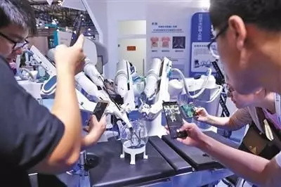2019世界機器人大會隆重開幕，智能機器人教育成亮點！