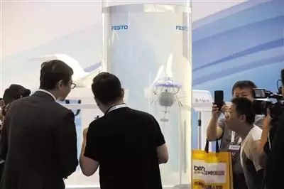 2019世界機器人大會隆重開幕，智能機器人教育成亮點！