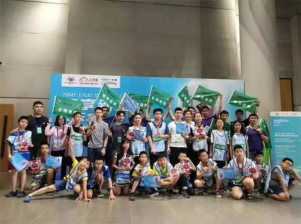 童程童美學(xué)員再登CCTV，變身央視小記者直擊RoboRAVE世界總決賽！ 