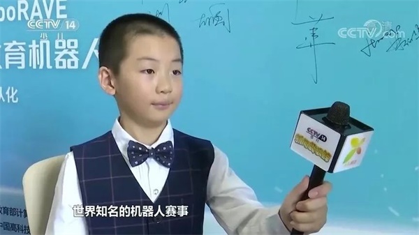 童程童美學(xué)員再登CCTV，變身央視小記者直擊RoboRAVE世界總決賽！ 